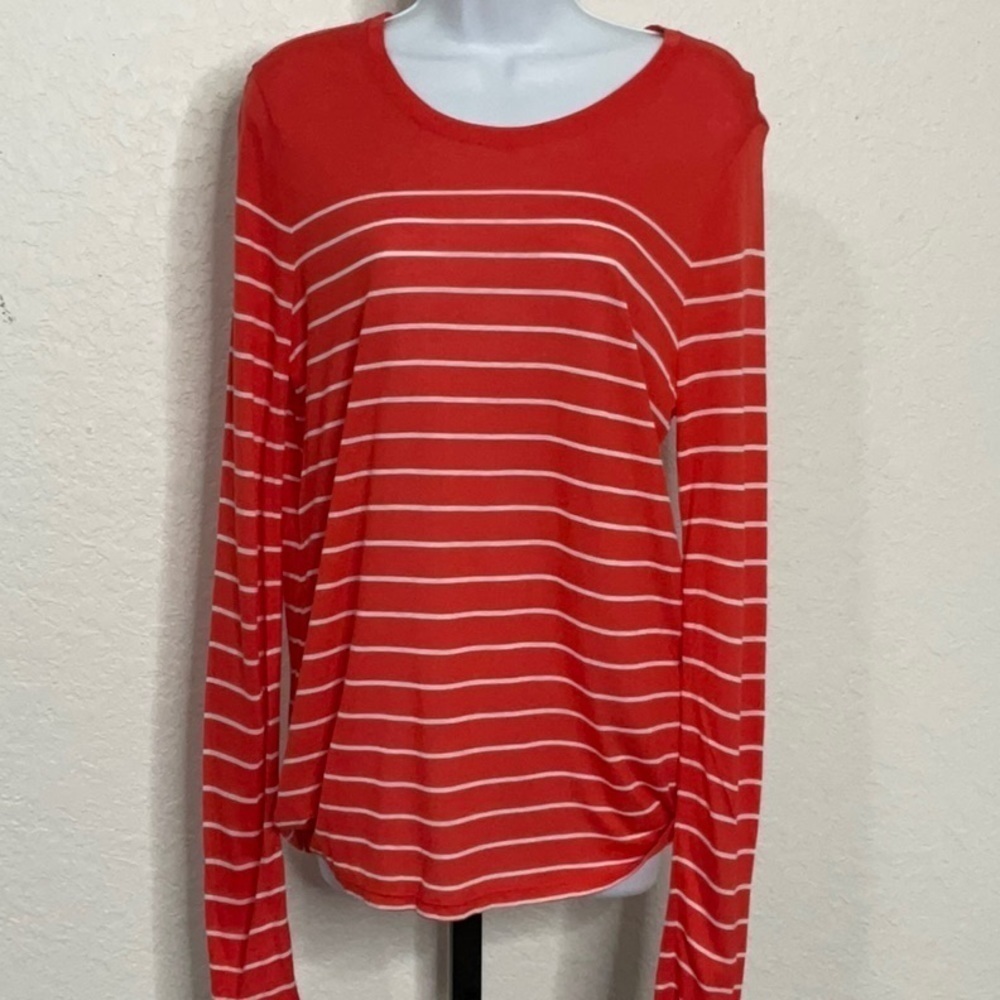 419- BCBG MaxAzria NWT Coral & White Striped Long Sleeve Top, Size Large